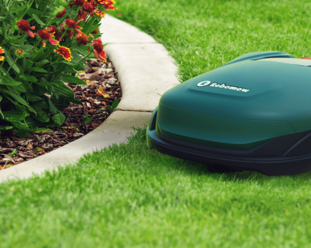 Review of the Best 5 Robot Lawn Mowers Available for Purchase on Amazon