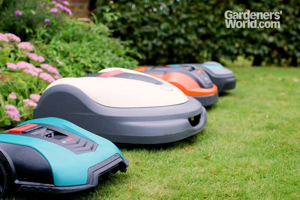 Gardena smart sileno life robotic lawn mower