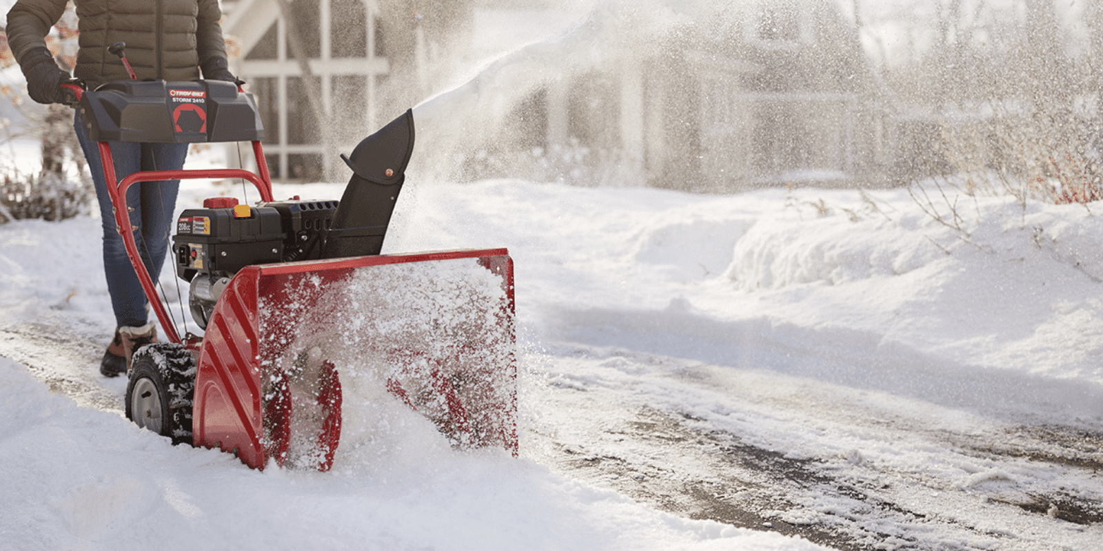 Reviews of two-stage snow blower 1