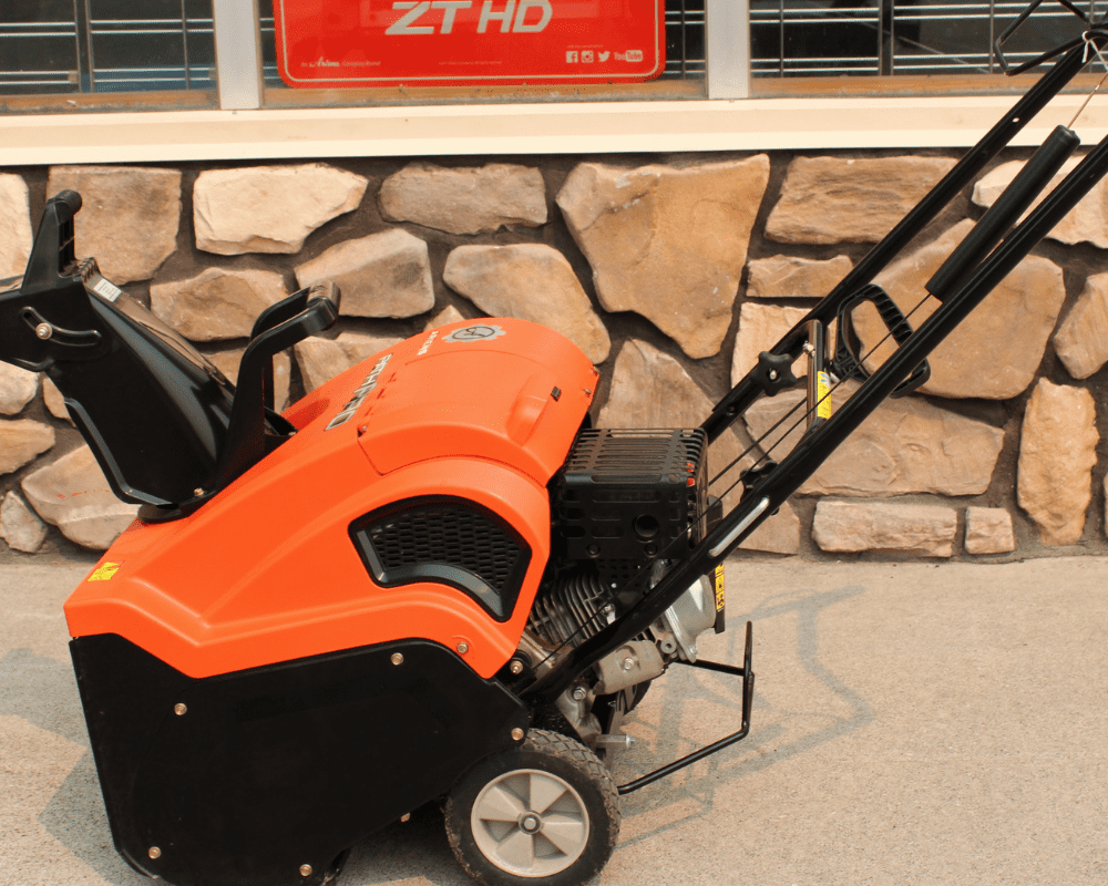 3 Best Single-Stage Snow Blowers on Amazon – You Can Do All the Work with These Tools!