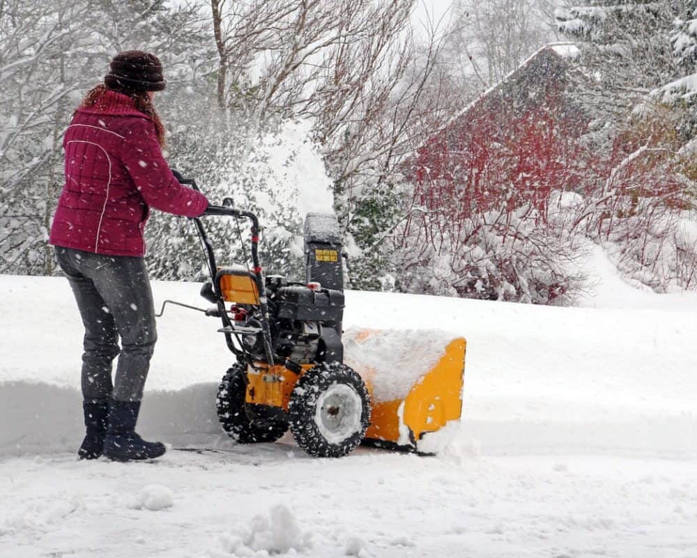 can snow blowers overheat