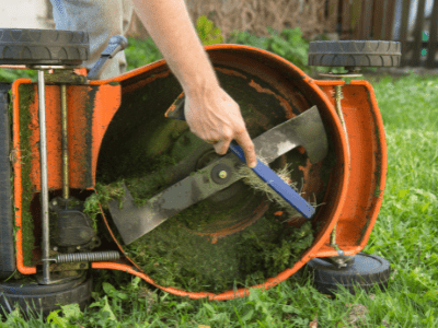 How to clean zero turn mower deck