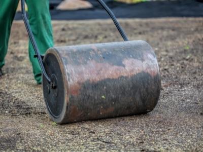 What is the best lawn roller