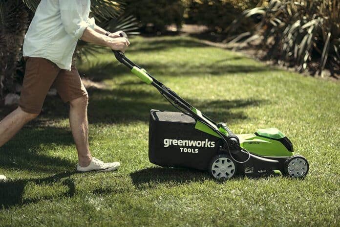 Best 3 recommendations for robotic lawn mowers for small yards