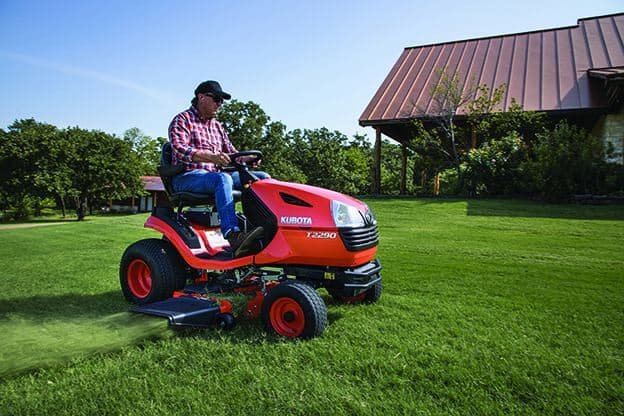 Kubota lawn tractor 4