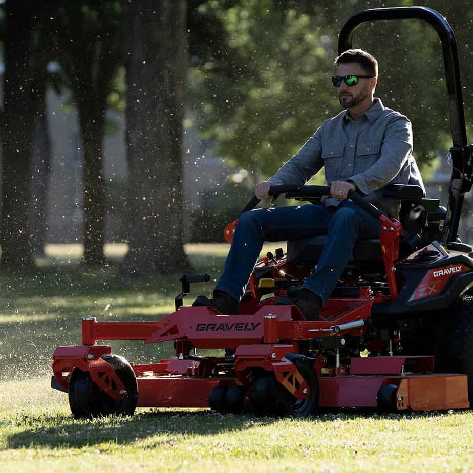 What Is A Zero Turn Radius Mower? 5 Important Things You Need To Know