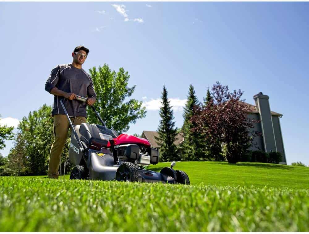 Best Riding Lawn Mower Companies In 2022 – Honda Products